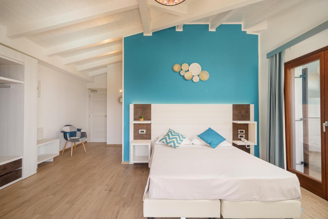 קאלה גונונה I Ginepri Hotel מראה חיצוני תמונה