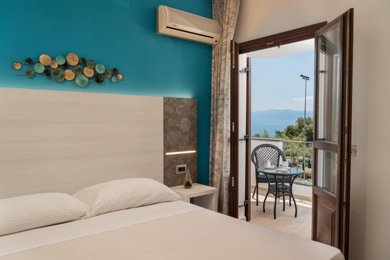 קאלה גונונה I Ginepri Hotel מראה חיצוני תמונה
