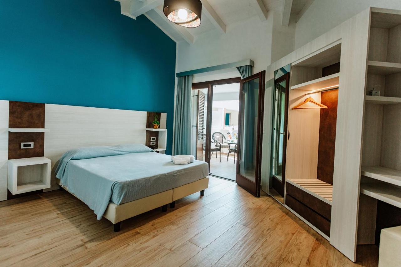 קאלה גונונה I Ginepri Hotel מראה חיצוני תמונה