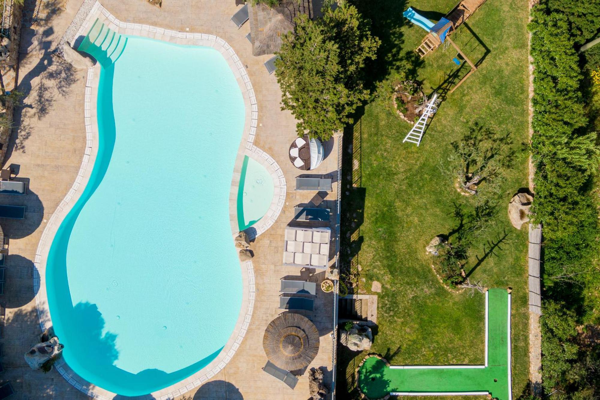 קאלה גונונה I Ginepri Hotel מראה חיצוני תמונה